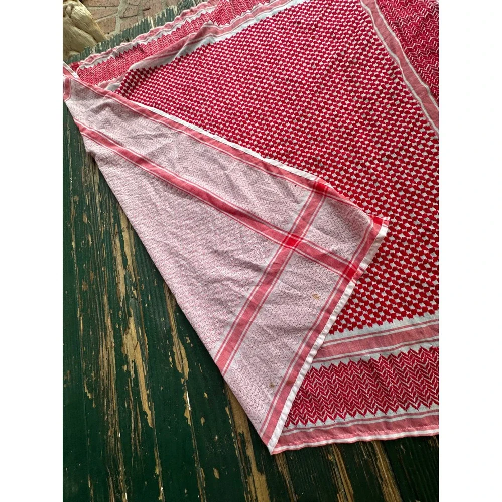 King Yashmag Red White Keffiyeh Scarf Woven Geometric Shemagh Korea 44x44